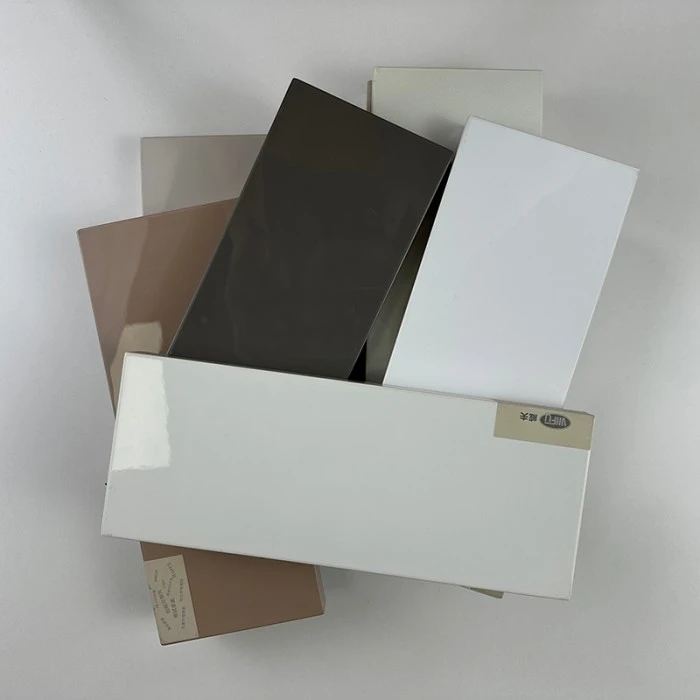 Akril szekrényajtók
